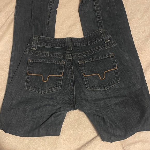 Kimes Betty 00/36 - Picture 2 of 4